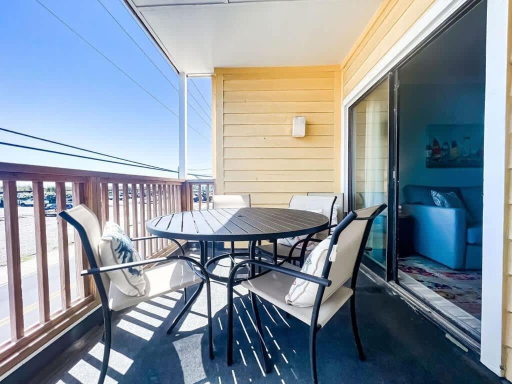 Beach Harbour 17 At The Cb Boardwalk Walk To Everything! Carolina Beach Exterior foto